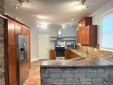 Tiny photo for 87 Thomas Street #1, West Haven, CT 06516 (MLS # 24137634)