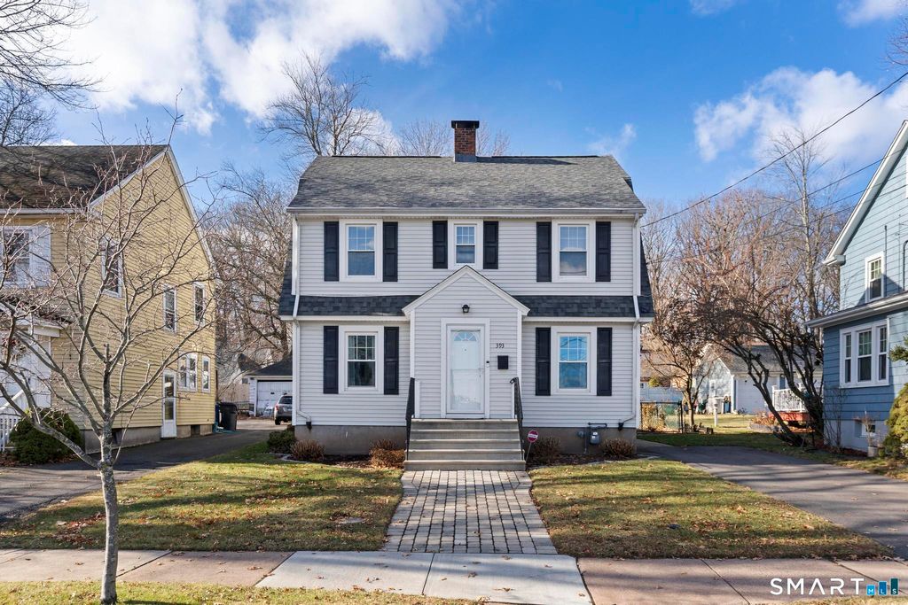 Photo of 393 Campfield Avenue, Hartford, CT 06114 (MLS # 24142968)