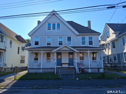 Photo of 135 Sherwood Avenue #3, Bridgeport, CT 06605 (MLS # 24207125)