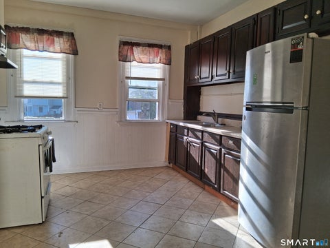 Tiny photo for 135 Sherwood Avenue #3, Bridgeport, CT 06605 (MLS # 24207125)
