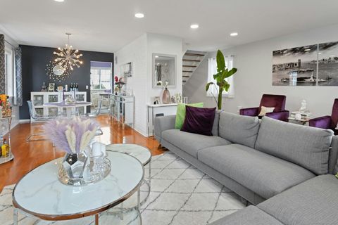 Tiny photo for 31 Wascussee Lane #65, Stamford, CT 06902 (MLS # 24143638)