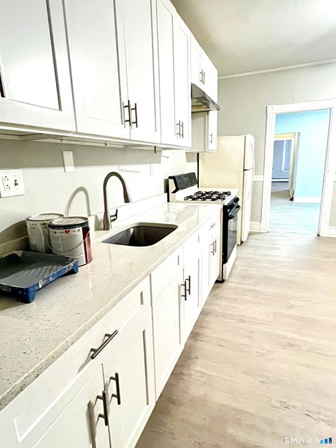 Tiny photo for 160 Lawrence Street #3N, Hartford, CT 06106 (MLS # 24145282)