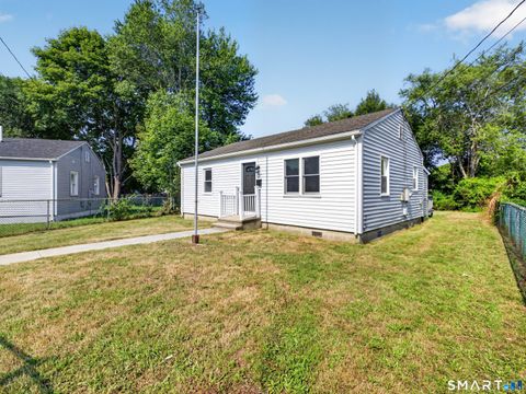 Photo of 27 Flint Court, Groton, CT 06340 (MLS # 24192230)