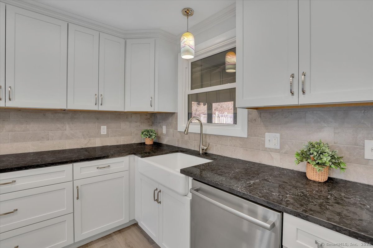 85 Margarite Road Extension, Middletown, Connecticut image 7