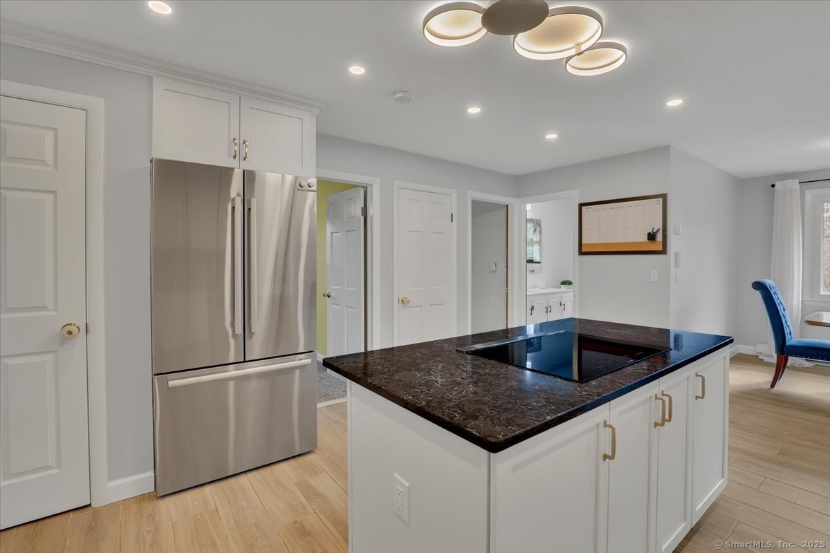 85 Margarite Road Extension, Middletown, Connecticut image 6