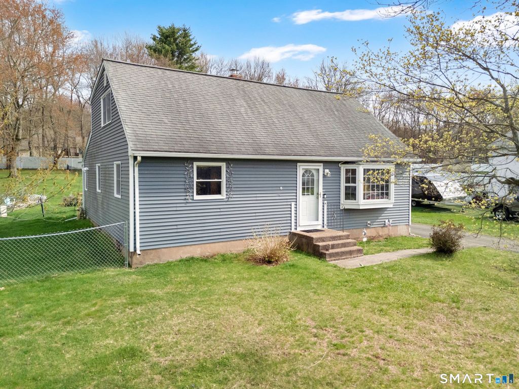 Photo of 20 Montauk Drive, Vernon, CT 06066 (MLS # 24163840)