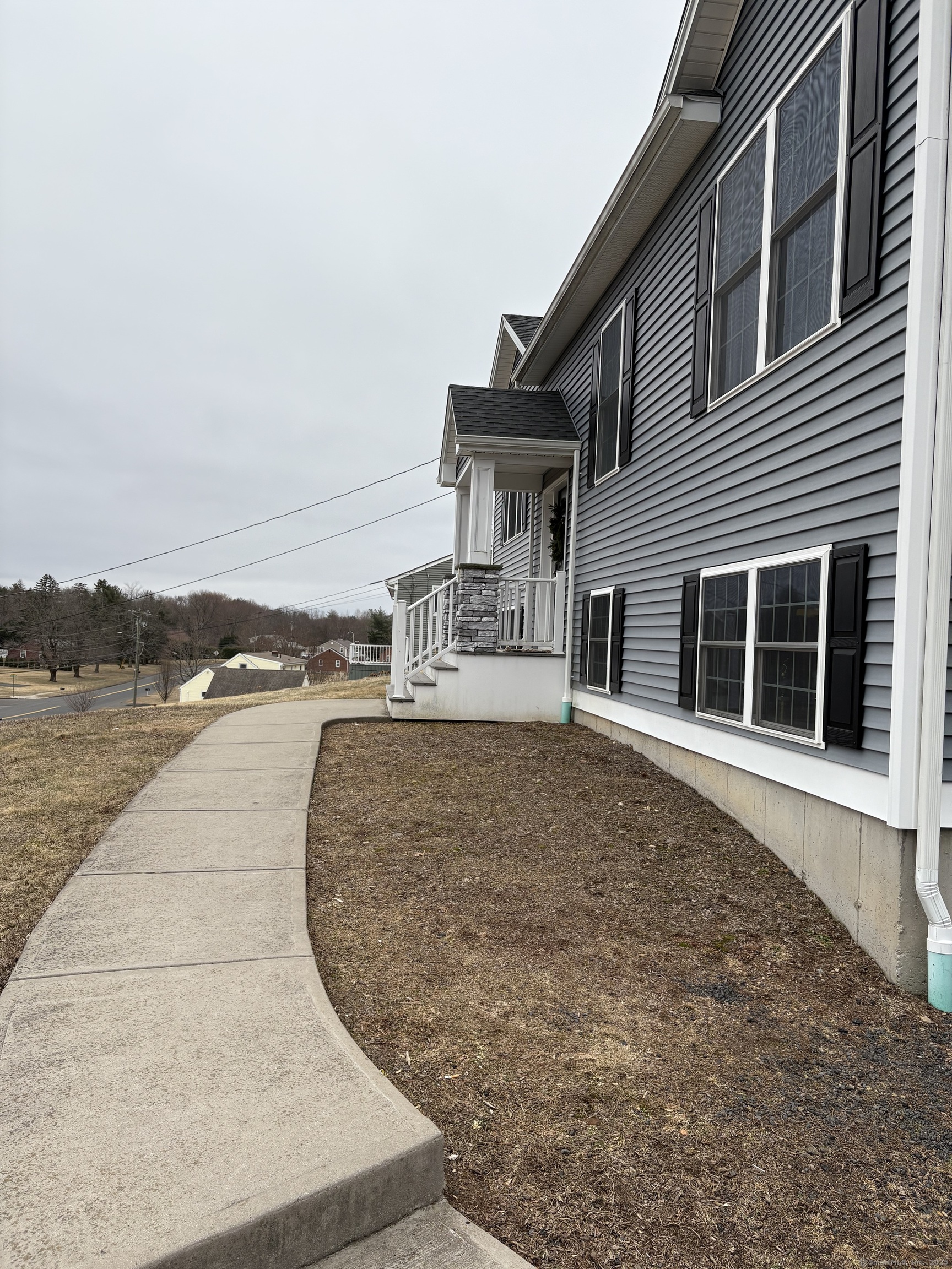 596 Mount Vernon Road, Southington, Connecticut image 4