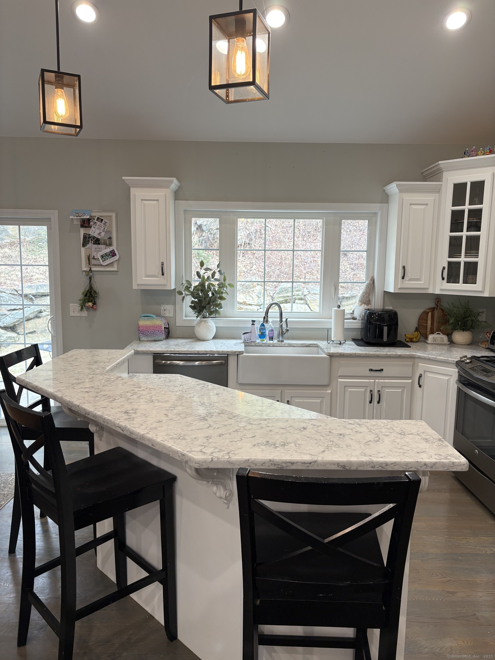 596 Mount Vernon Road, Southington, Connecticut image 9