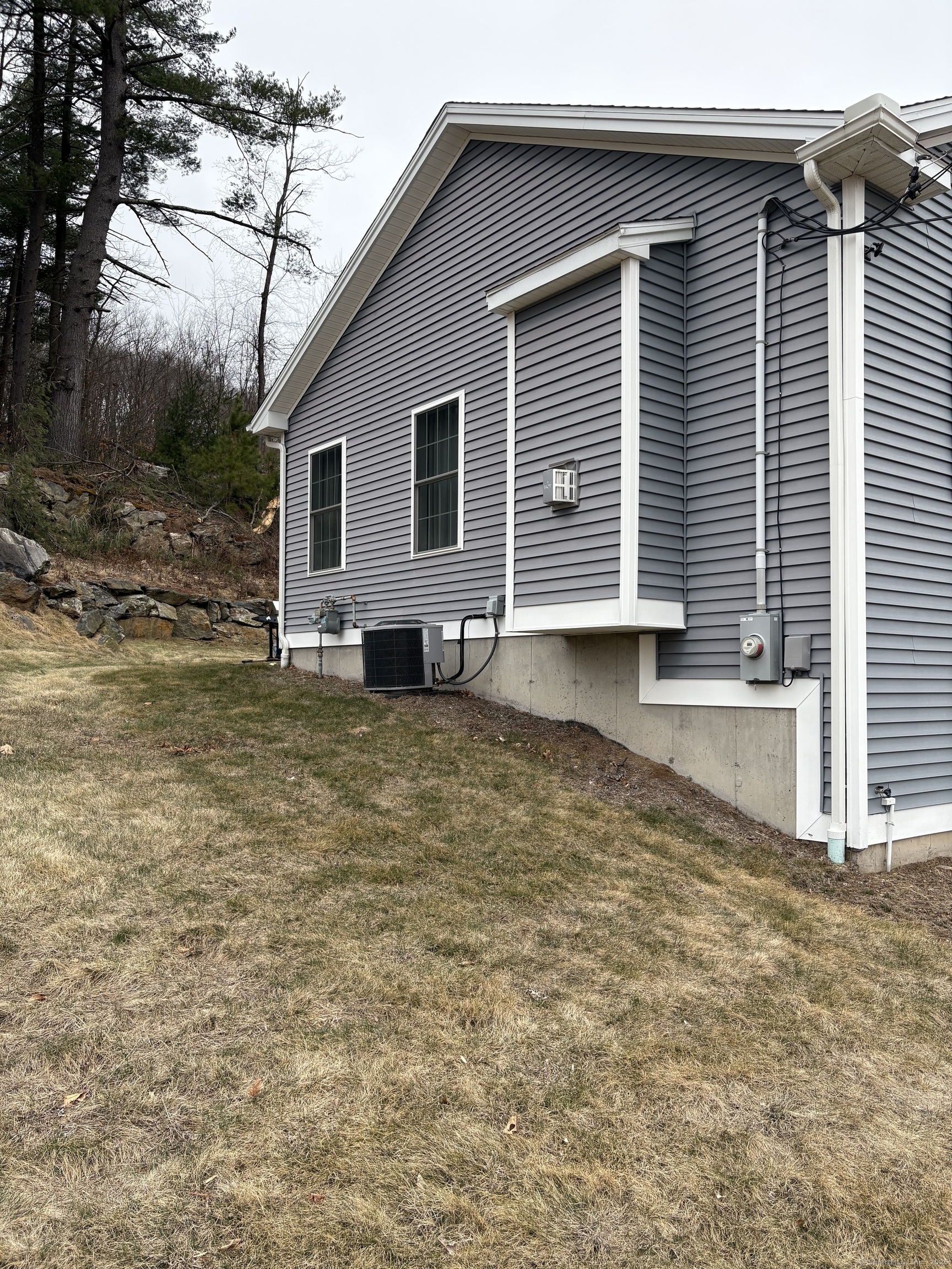 596 Mount Vernon Road, Southington, Connecticut image 3