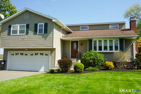 Photo of 150 Tulip Drive, Meriden, CT 06450 (MLS # 24172548)
