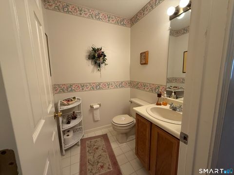 Tiny photo for 13 Quail Court #13, Windsor Locks, CT 06096 (MLS # 24147843)