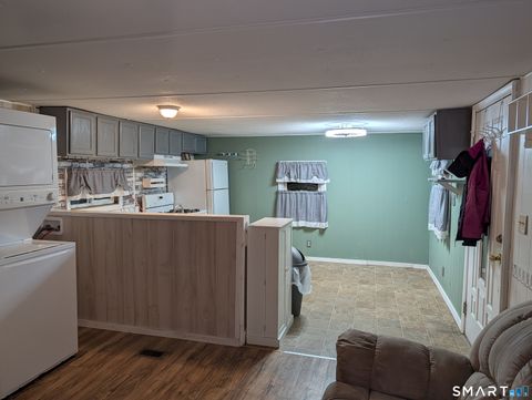 Tiny photo for 155 N Ivy Street #TRLR 26, Branford, CT 06405 (MLS # 24146637)