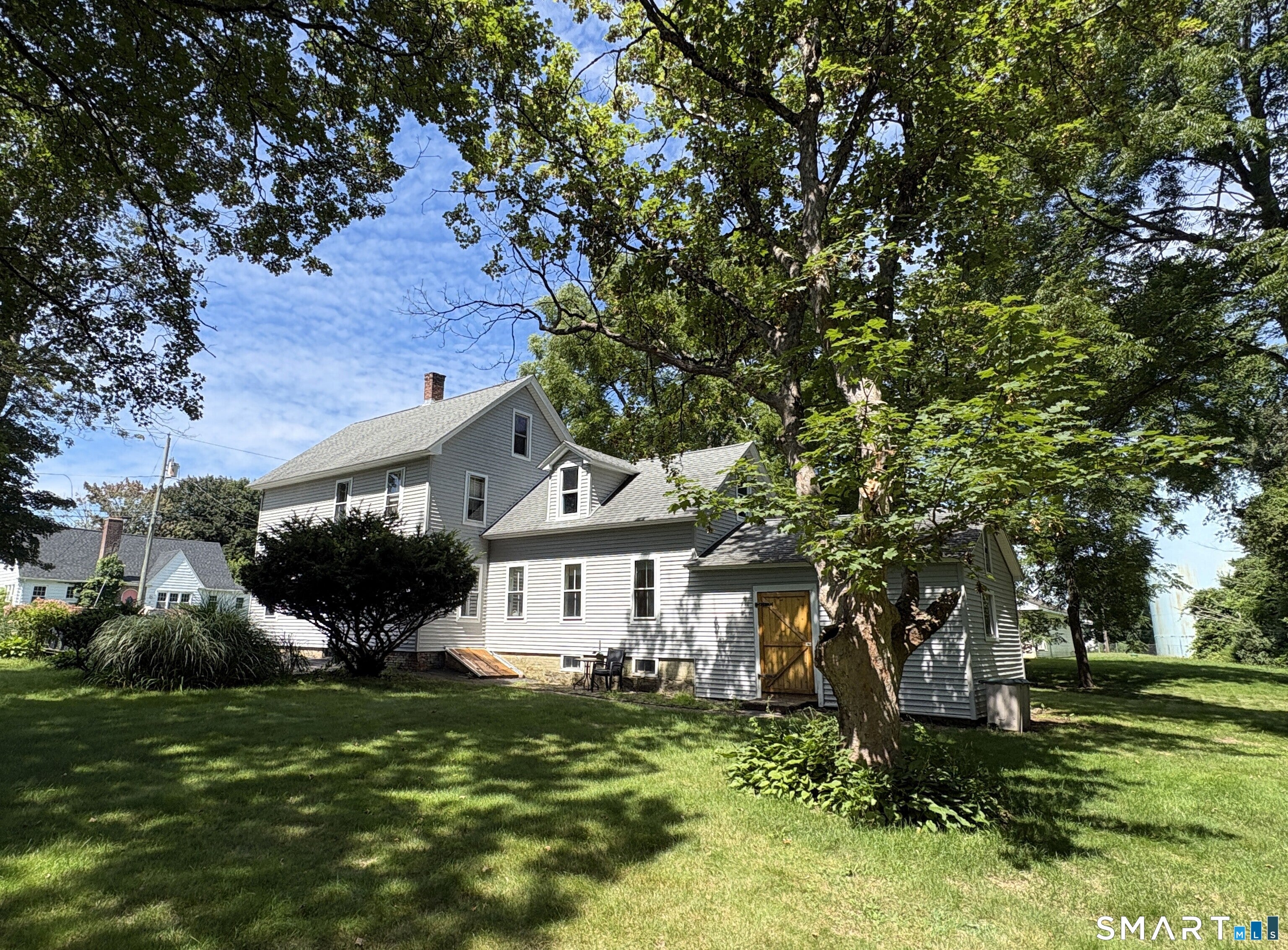63 Elmwood Heights