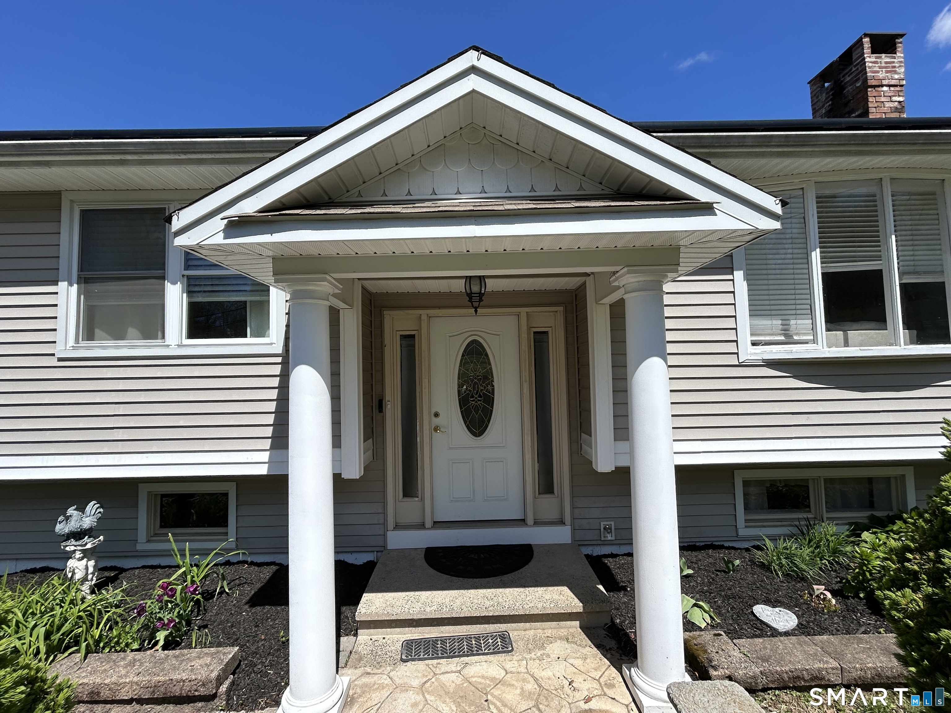 205 West Road