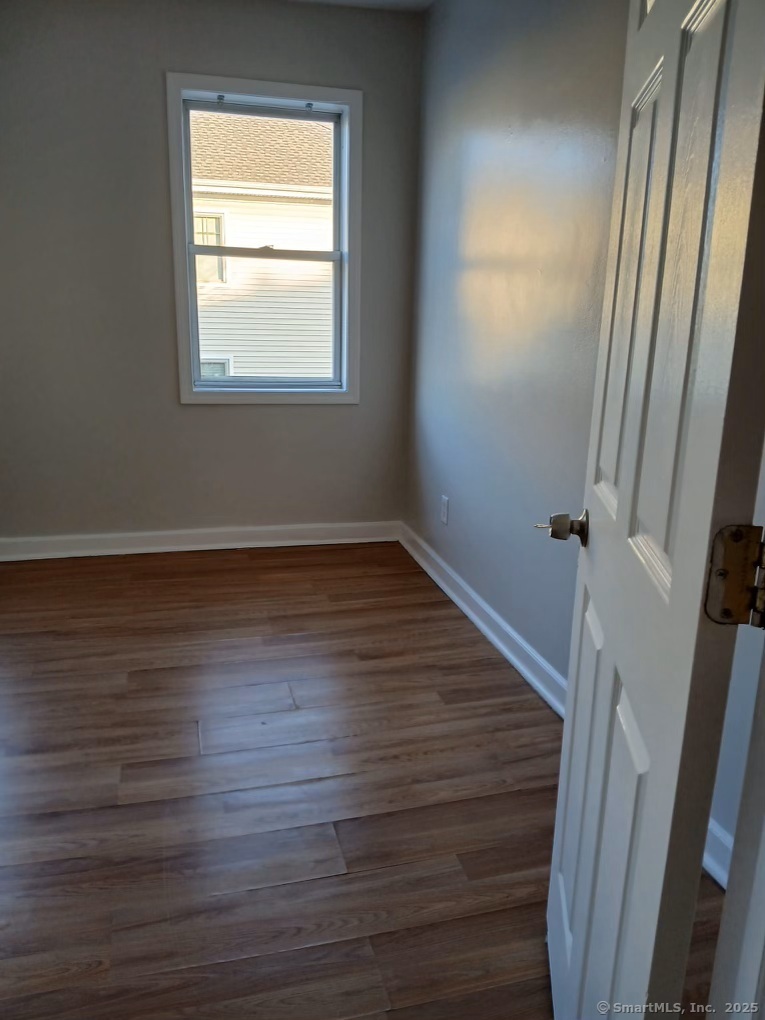 Rental Property at Madison Avenue, Bridgeport, Connecticut - Bedrooms: 8 
Bathrooms: 4 
Rooms: 16  - $2,200 MO.