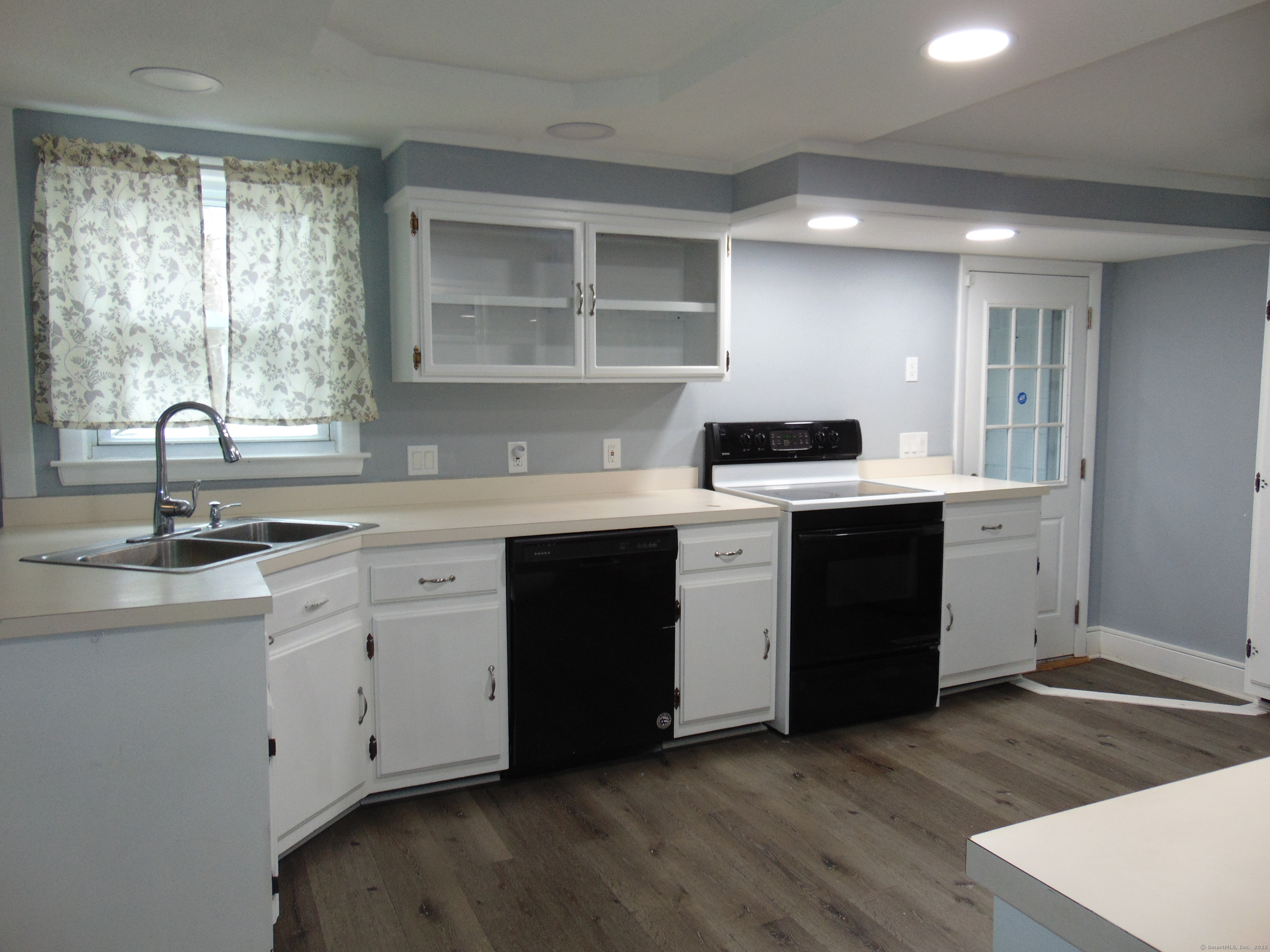 23 Wyoming Avenue, Waterbury, Connecticut image 19