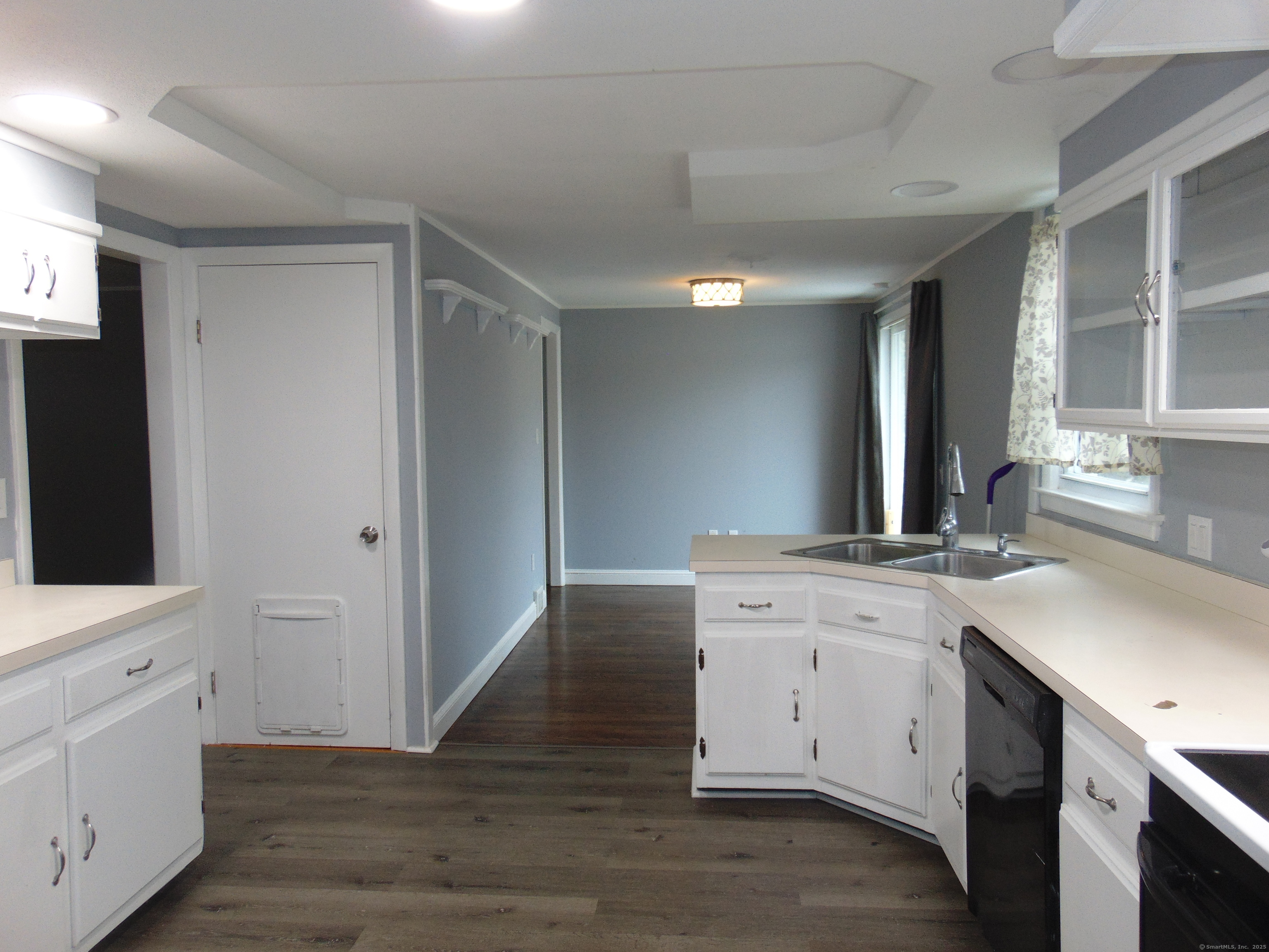 23 Wyoming Avenue, Waterbury, Connecticut image 22