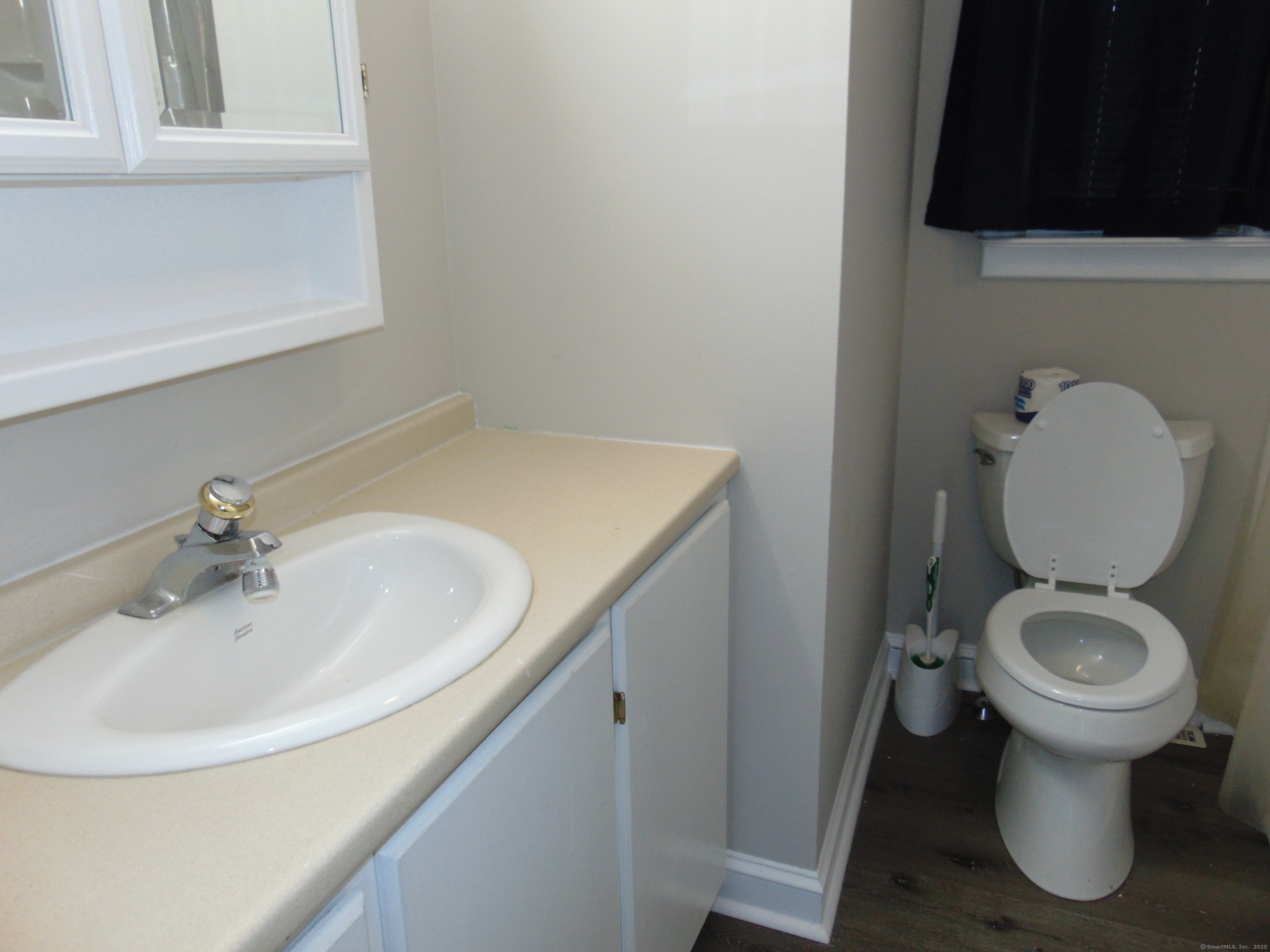23 Wyoming Avenue, Waterbury, Connecticut image 13