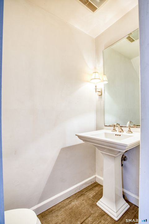 Tiny photo for 9 Georgetowne Drive N #9, Greenwich, CT 06831 (MLS # 24156962)