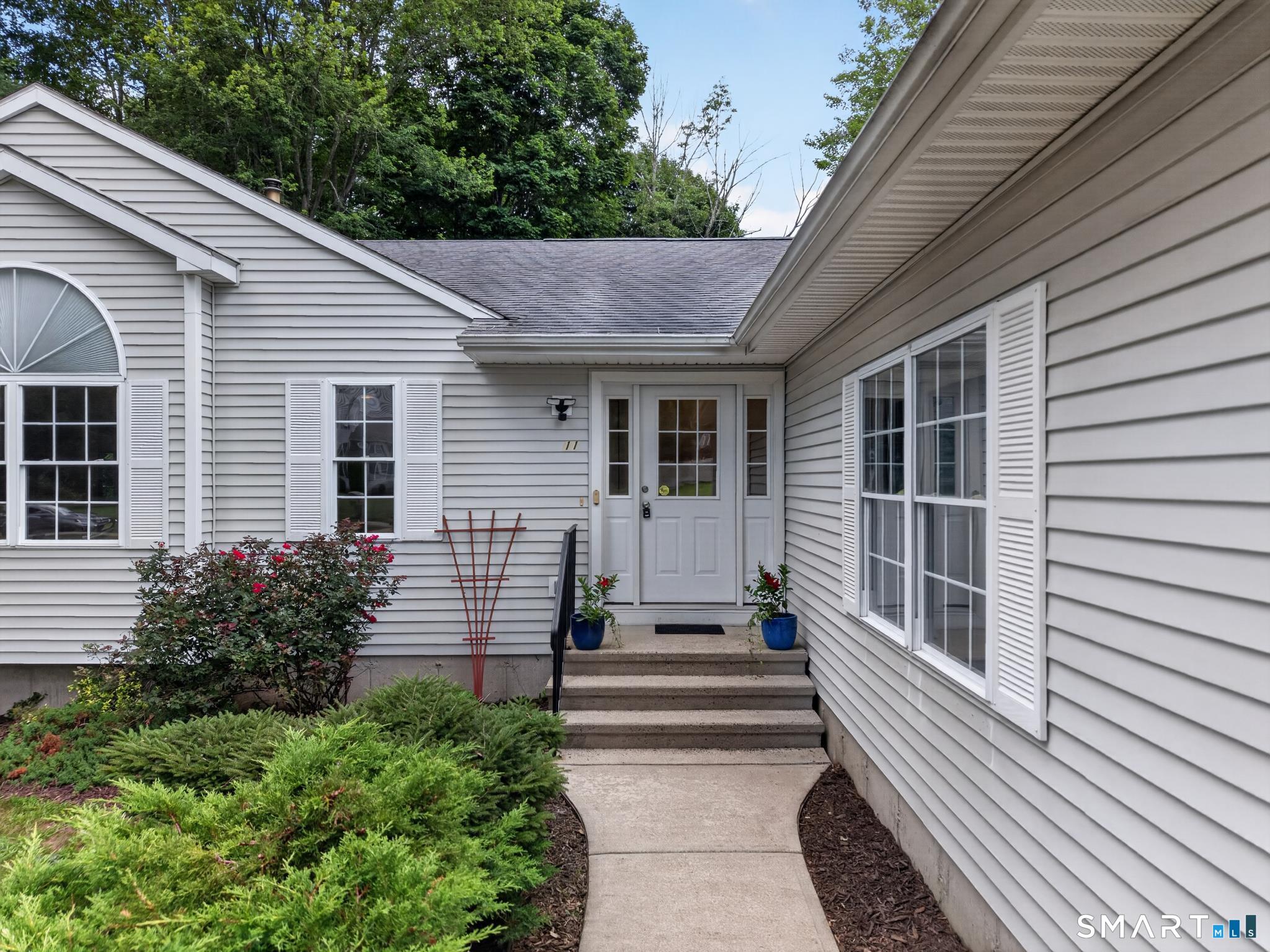 11 John W Luty Drive