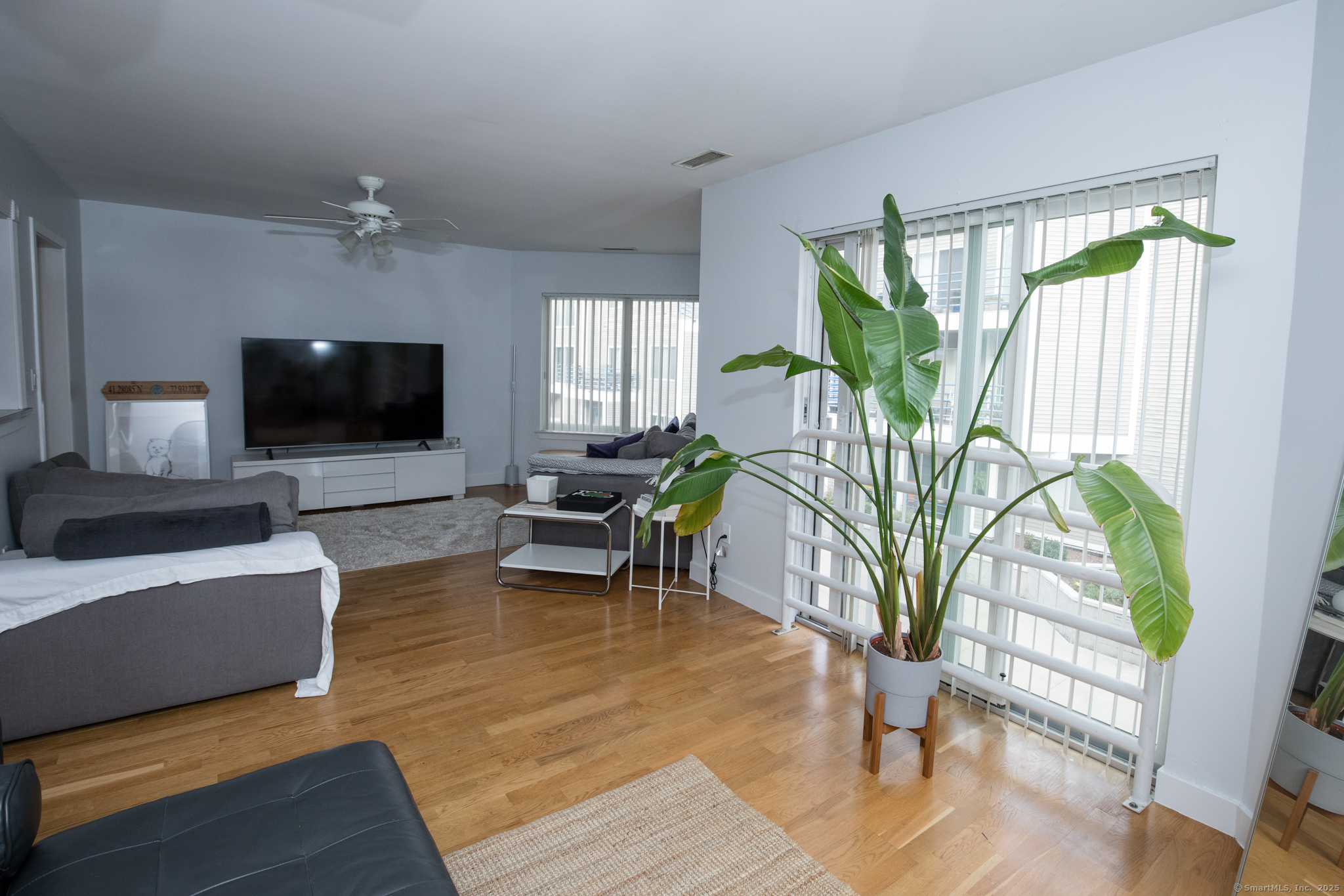 109 Harbour Close 109