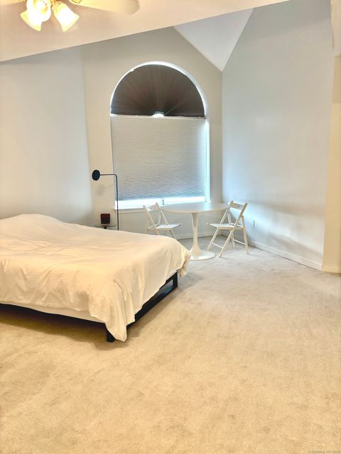 Tiny photo for 109 Harbour Close #109, New Haven, CT 06519 (MLS # 24134684)