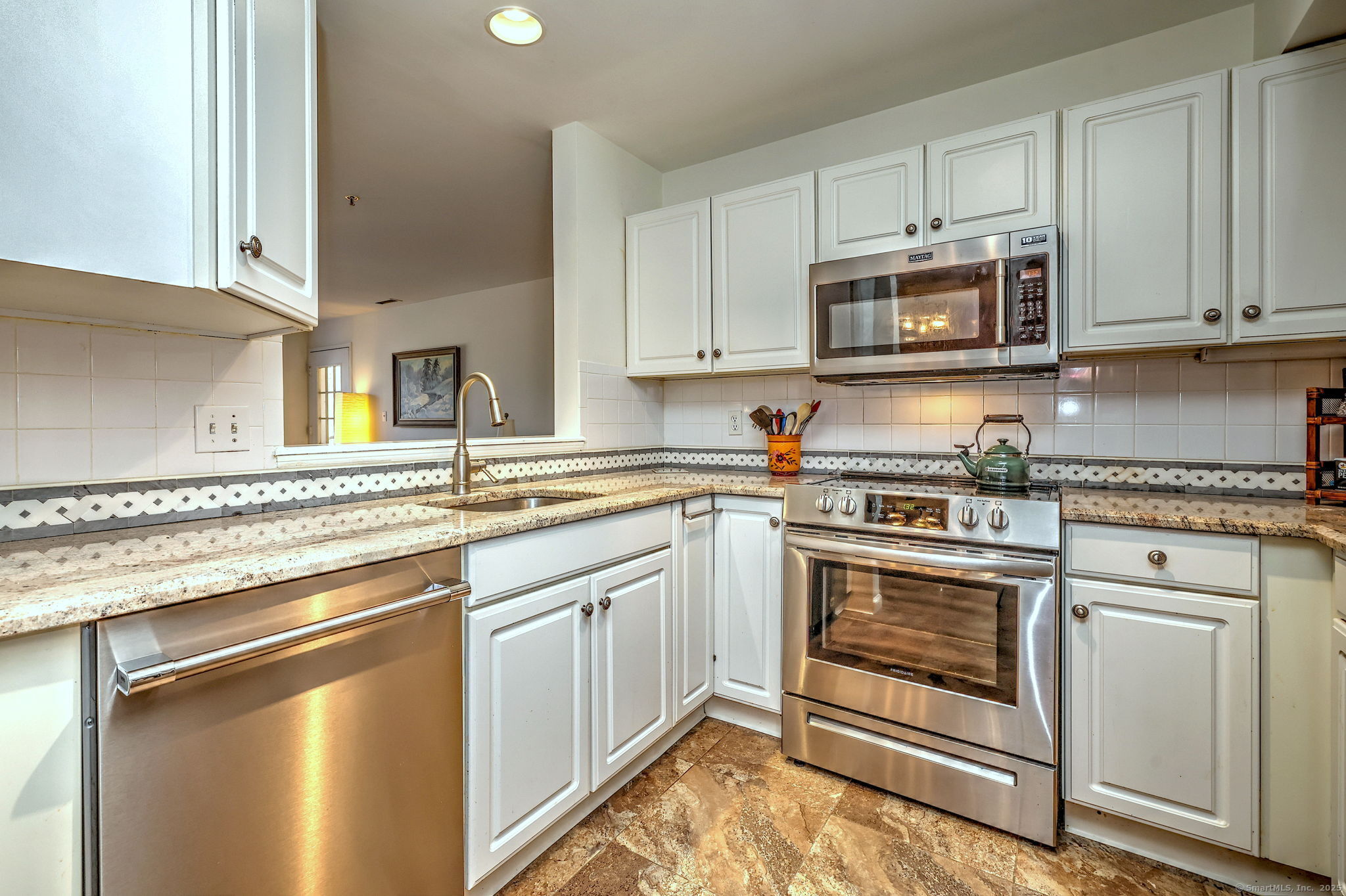 75 Washington Avenue #7-201, Hamden, Connecticut image 7