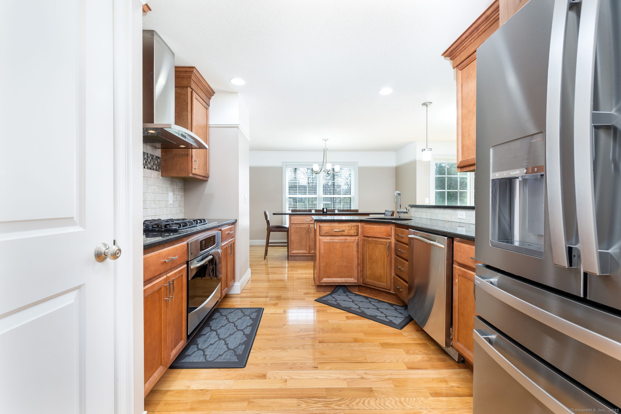 10 Meeting House Lane, Enfield, Connecticut image 13