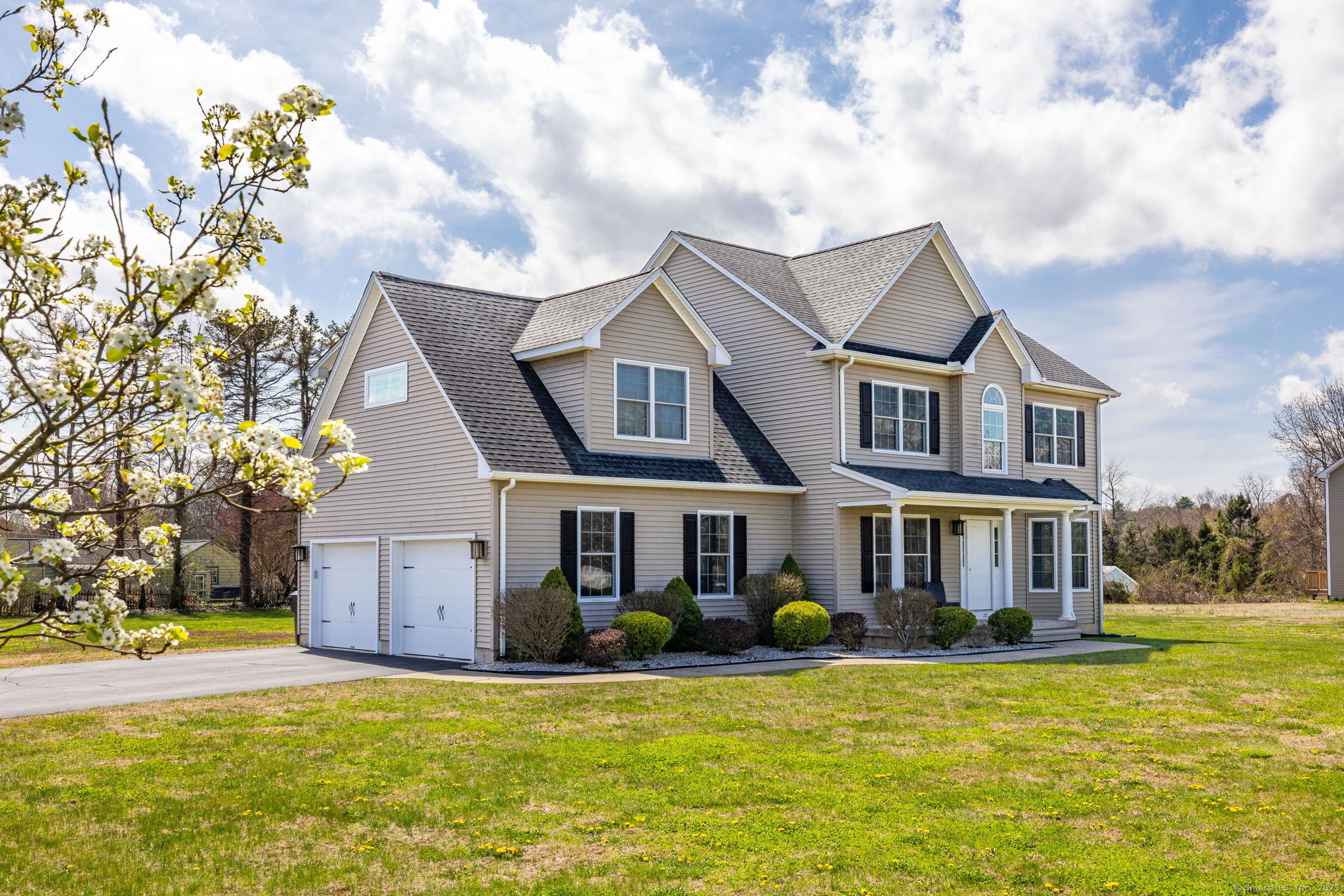 10 Meeting House Lane, Enfield, Connecticut image 3