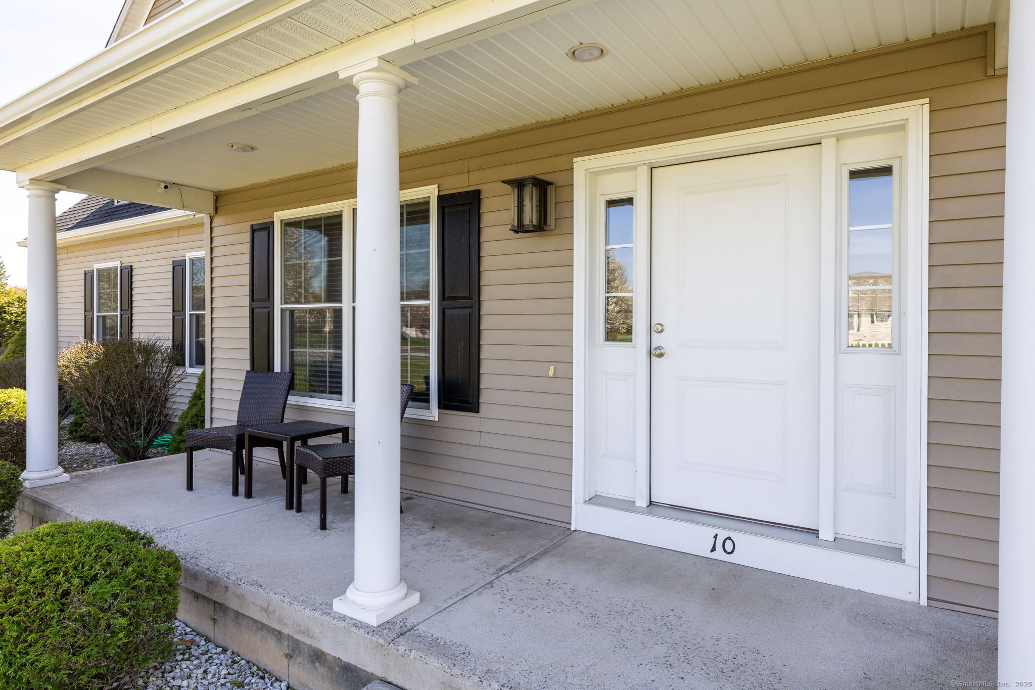 10 Meeting House Lane, Enfield, Connecticut image 4