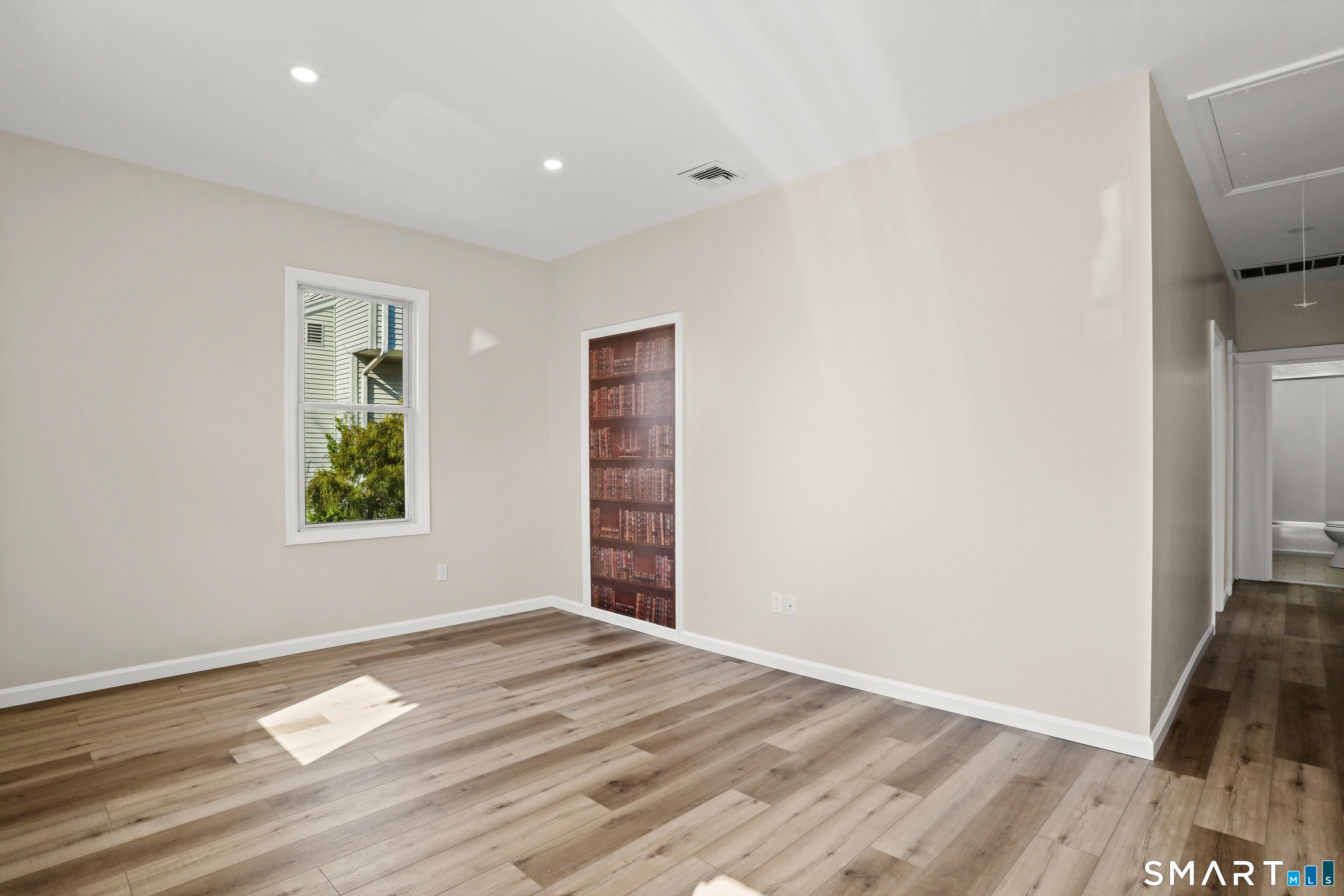 48 Euclid Avenue