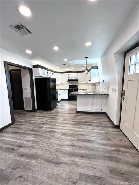 MLS: 24079135