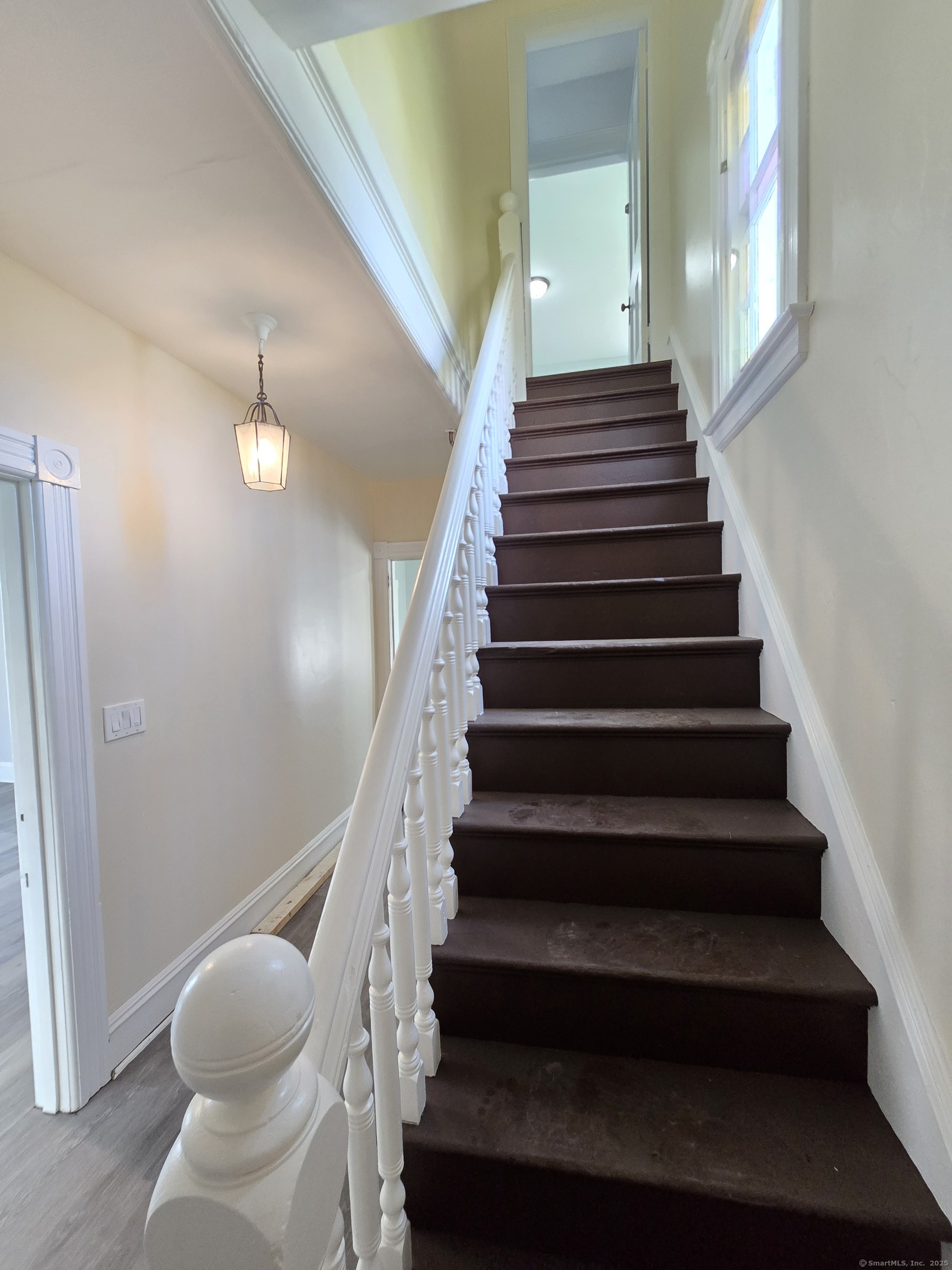 East Hartford, Connecticut 06108, United States, 4 Bedrooms Bedrooms, ,2 BathroomsBathrooms,Residential,Pending,172699