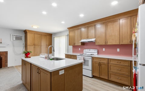 Tiny photo for 9 Evas Drive, Brookfield, CT 06804 (MLS # 24210252)
