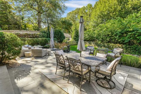 Tiny photo for 93 Mansfield Avenue, Darien, CT 06820 (MLS # 24131313)