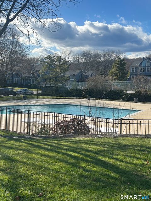 Tiny photo for 115 Fawn Ridge Lane #115, Norwalk, CT 06851 (MLS # 24147211)