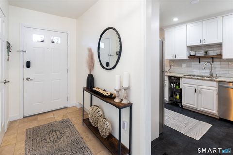 Tiny photo for 115 Fawn Ridge Lane #115, Norwalk, CT 06851 (MLS # 24147211)