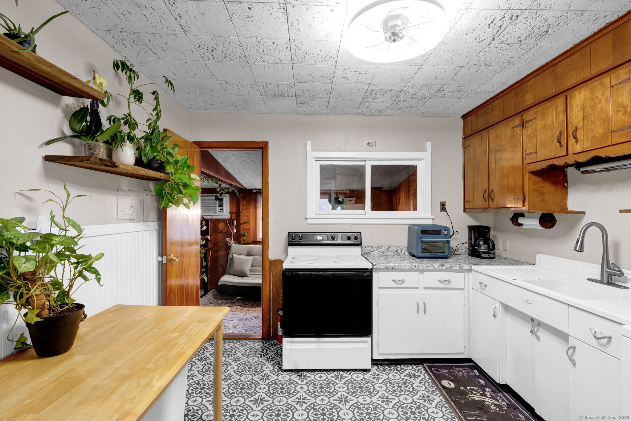 17 Norwich Lane, East Hartford, Connecticut image 13