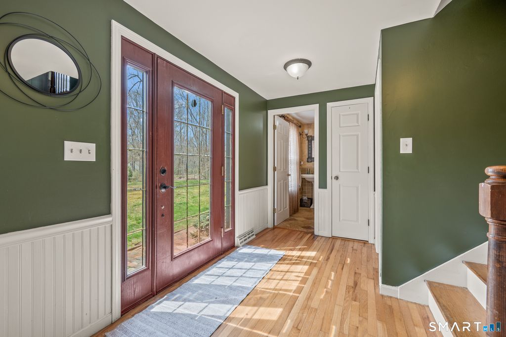 Photo of 271 Chestnut Hill Road, Killingworth, CT 06419 (MLS # 24163110)