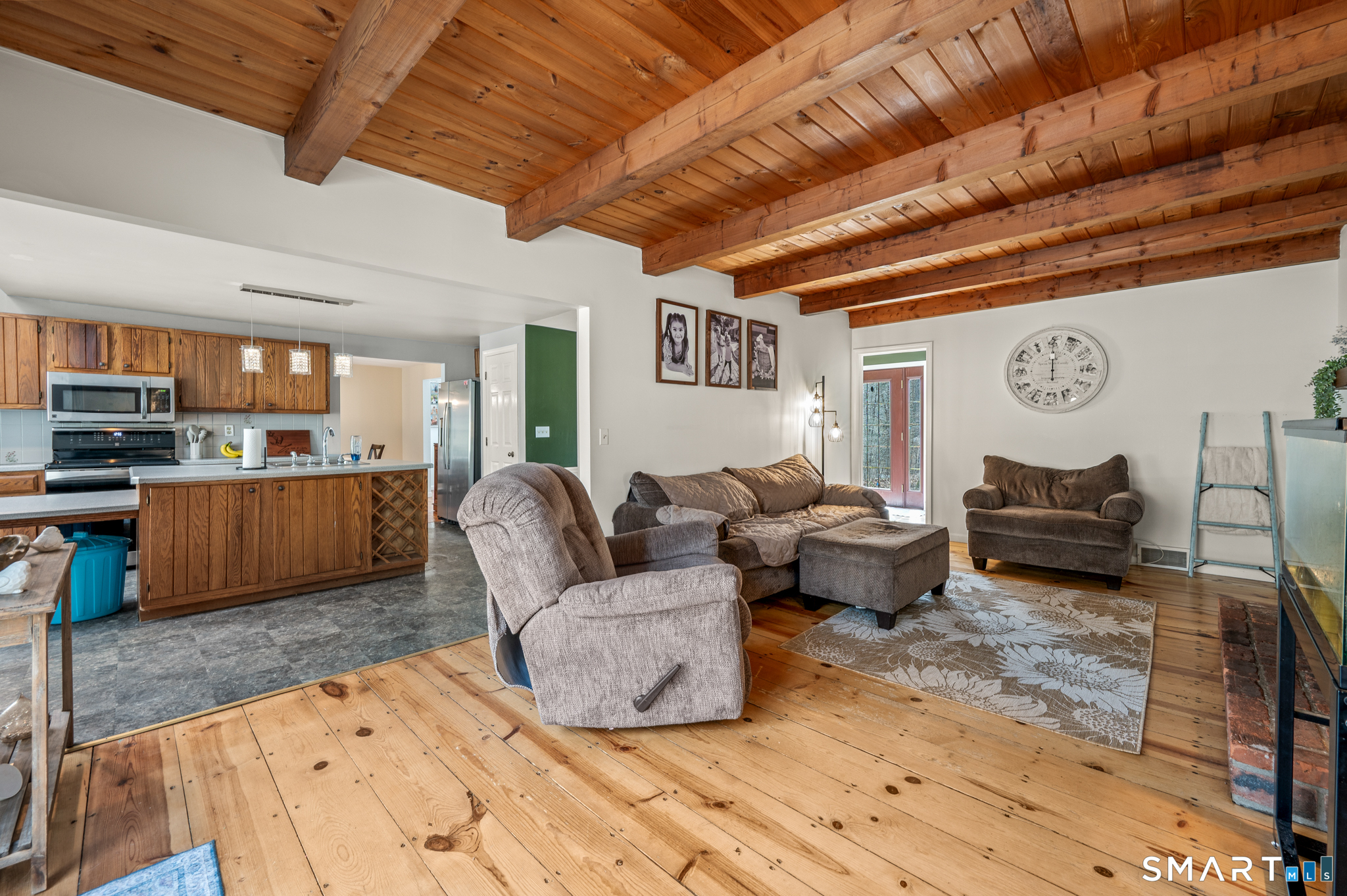 271 Chestnut Hill Road