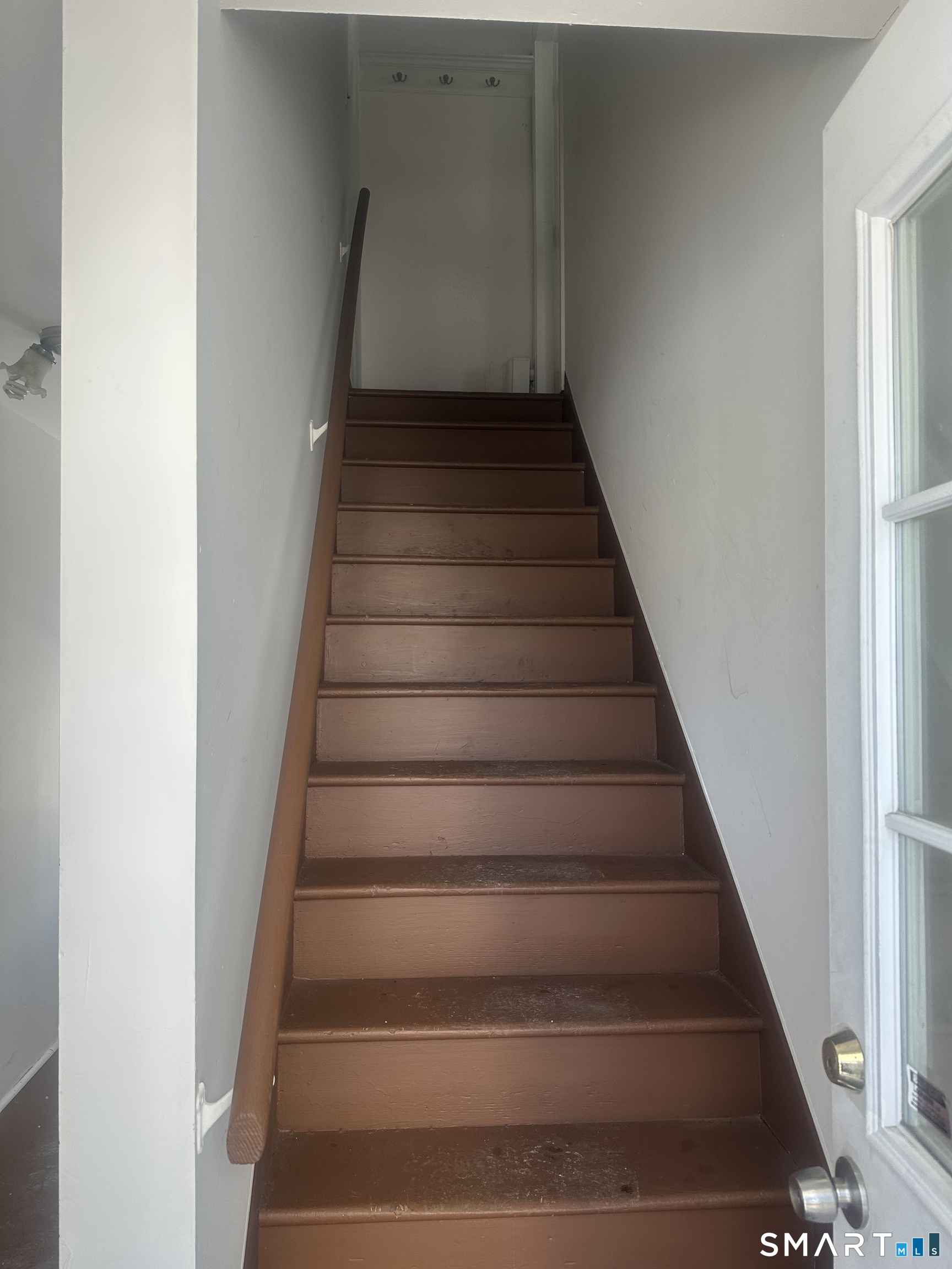 125 Harwinton Avenue