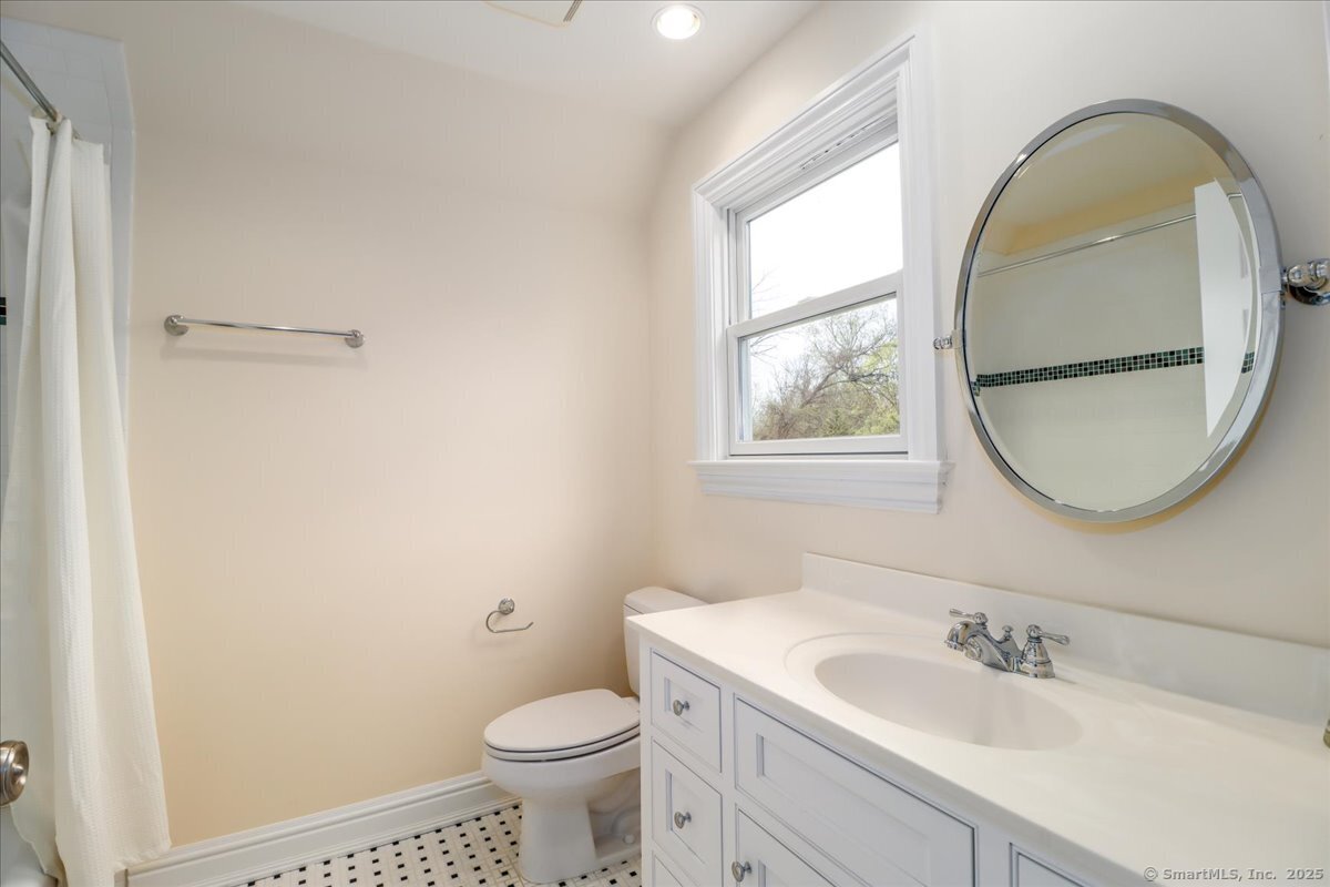72 Cannon Road, Wilton, Connecticut image 23
