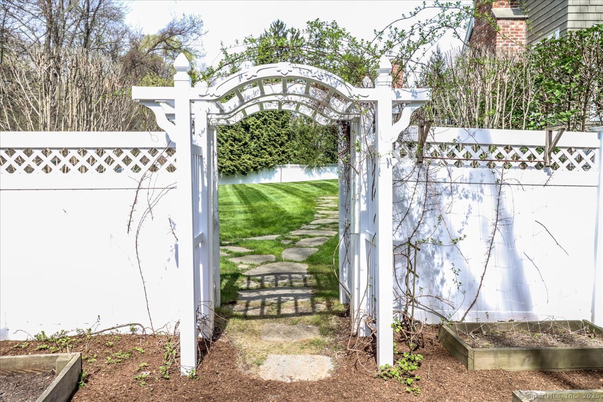 72 Cannon Road, Wilton, Connecticut image 33