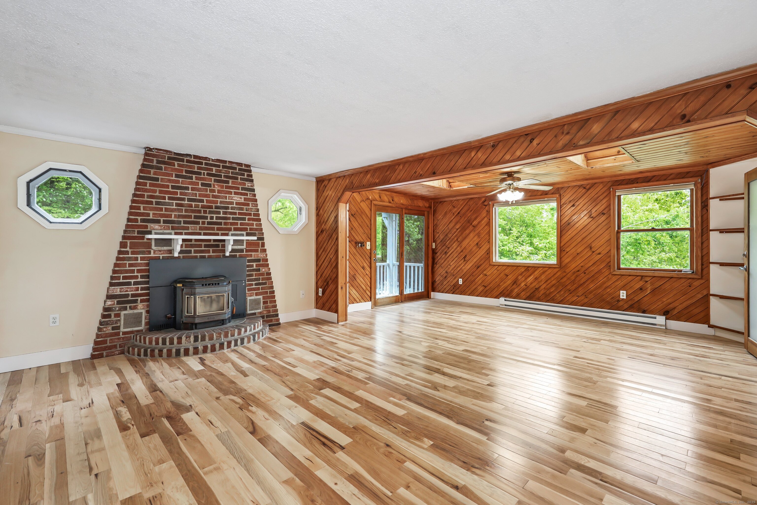 13 Deepwood Drive