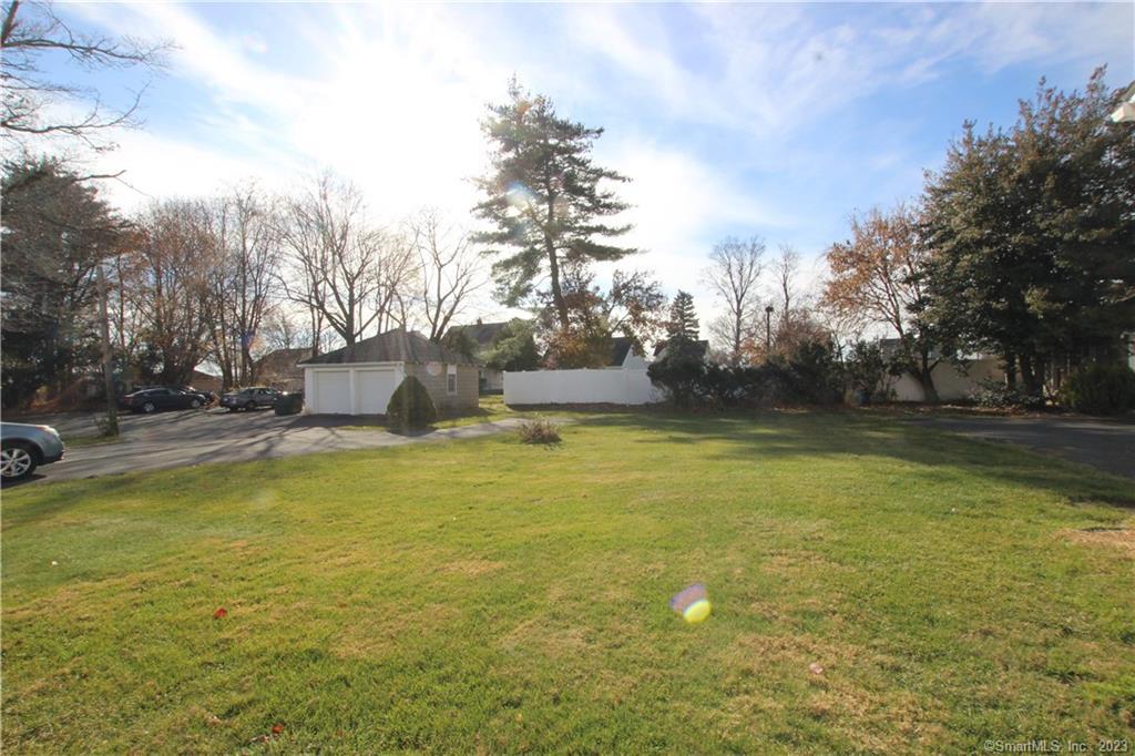78 1/2 Locust Avenue, Danbury, Connecticut image 2
