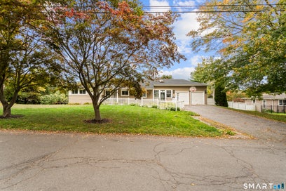 5 Arden Road Trumbull CT 06611