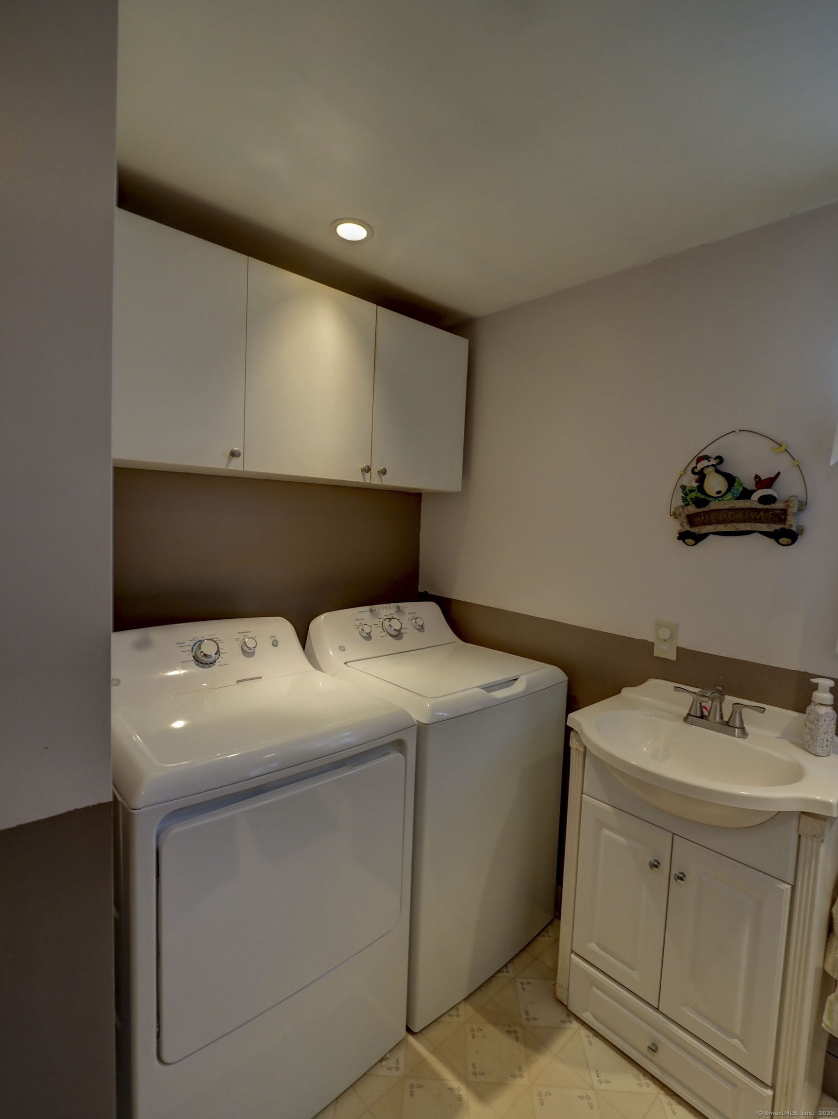 43 Lockwood Street, Meriden, Connecticut image 13
