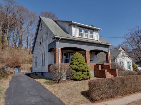 43 Lockwood Street, Meriden, CT 06451 - #: 24079845