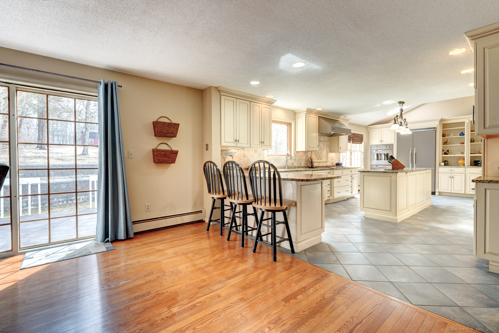11 Deer Run Drive, Colchester, Connecticut image 14