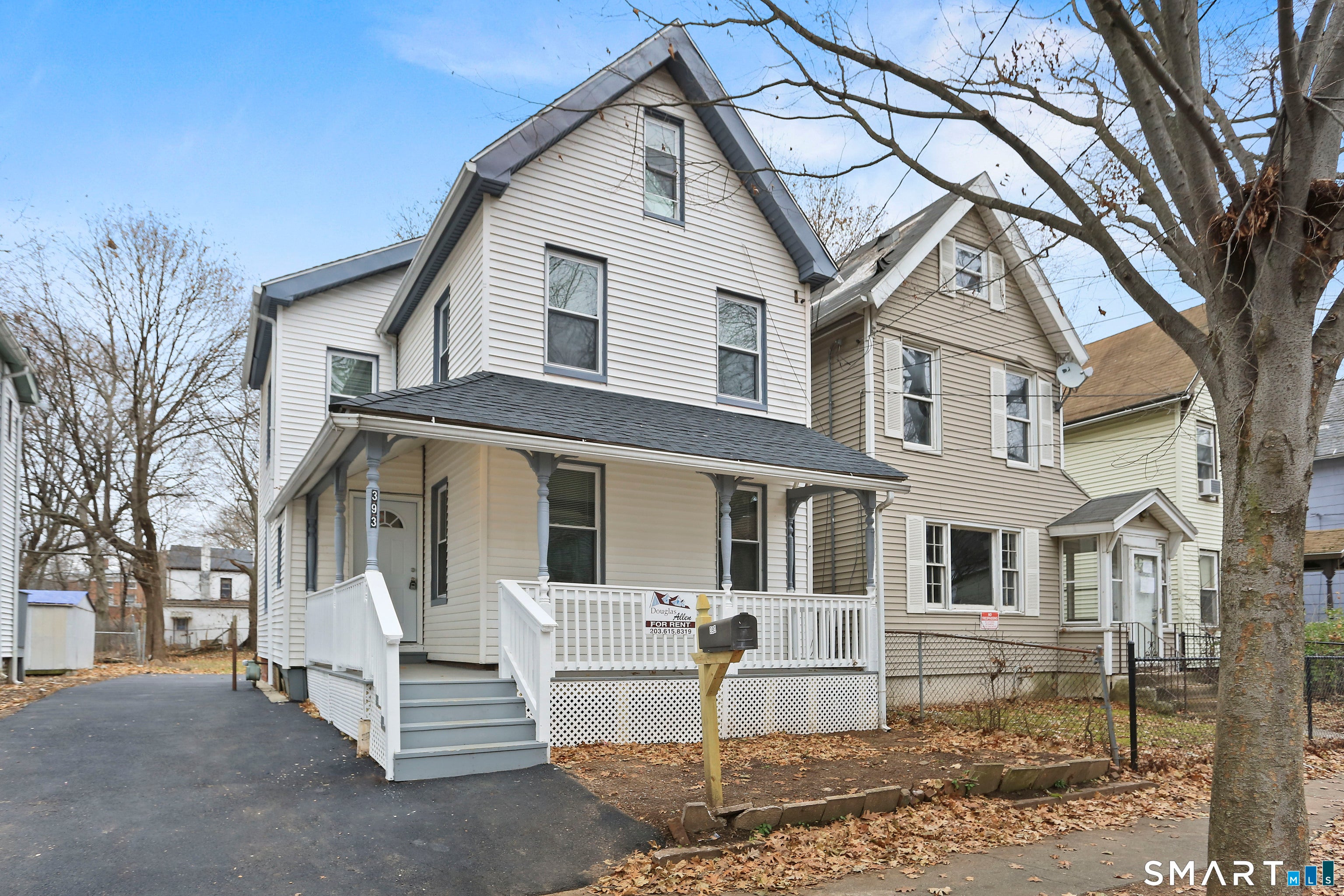 393 Huntington Street